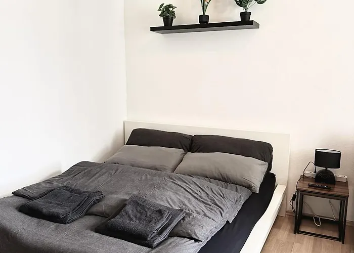 Appartement Ruhige Am Bahnhof - Gemuetlich, Zentral, Mit Kueche *
